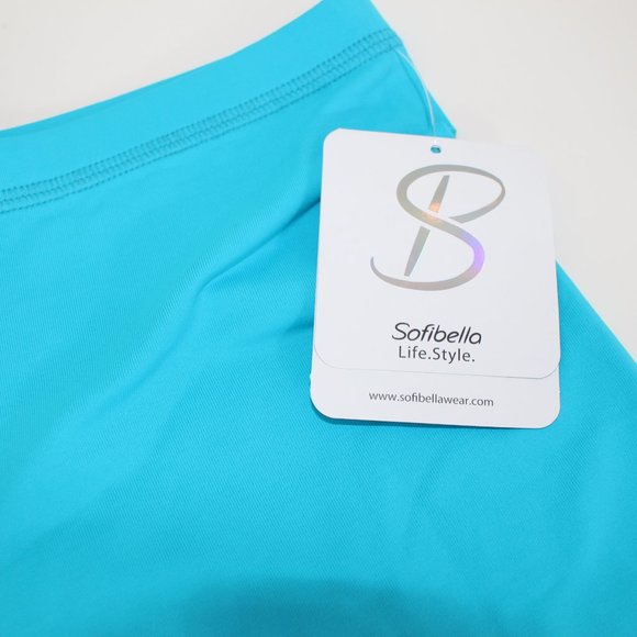 Compression Shorts / Booty Shorts - Picture 3 of 4